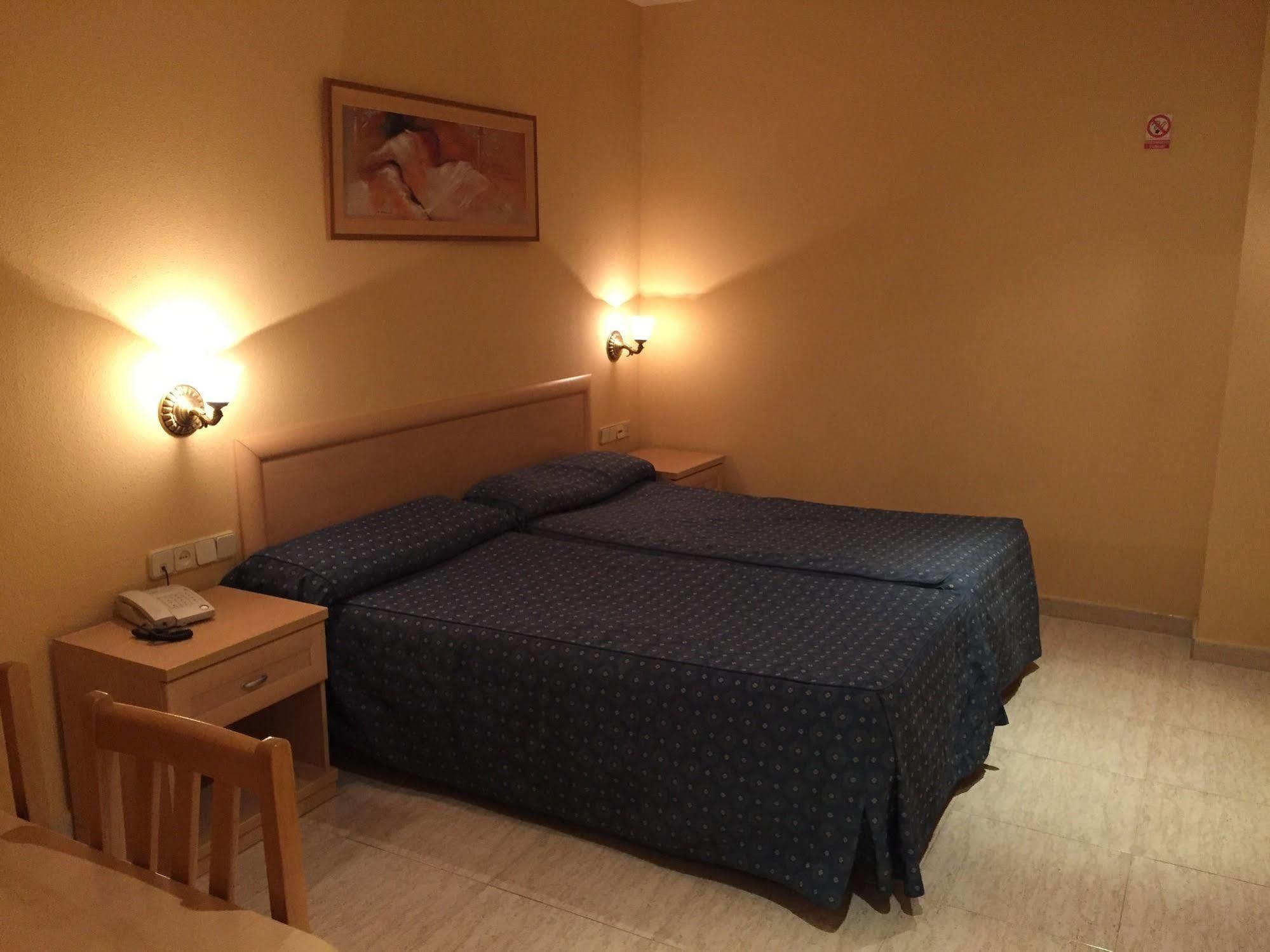Hotel La Union Humanes de Madrid Eksteriør billede