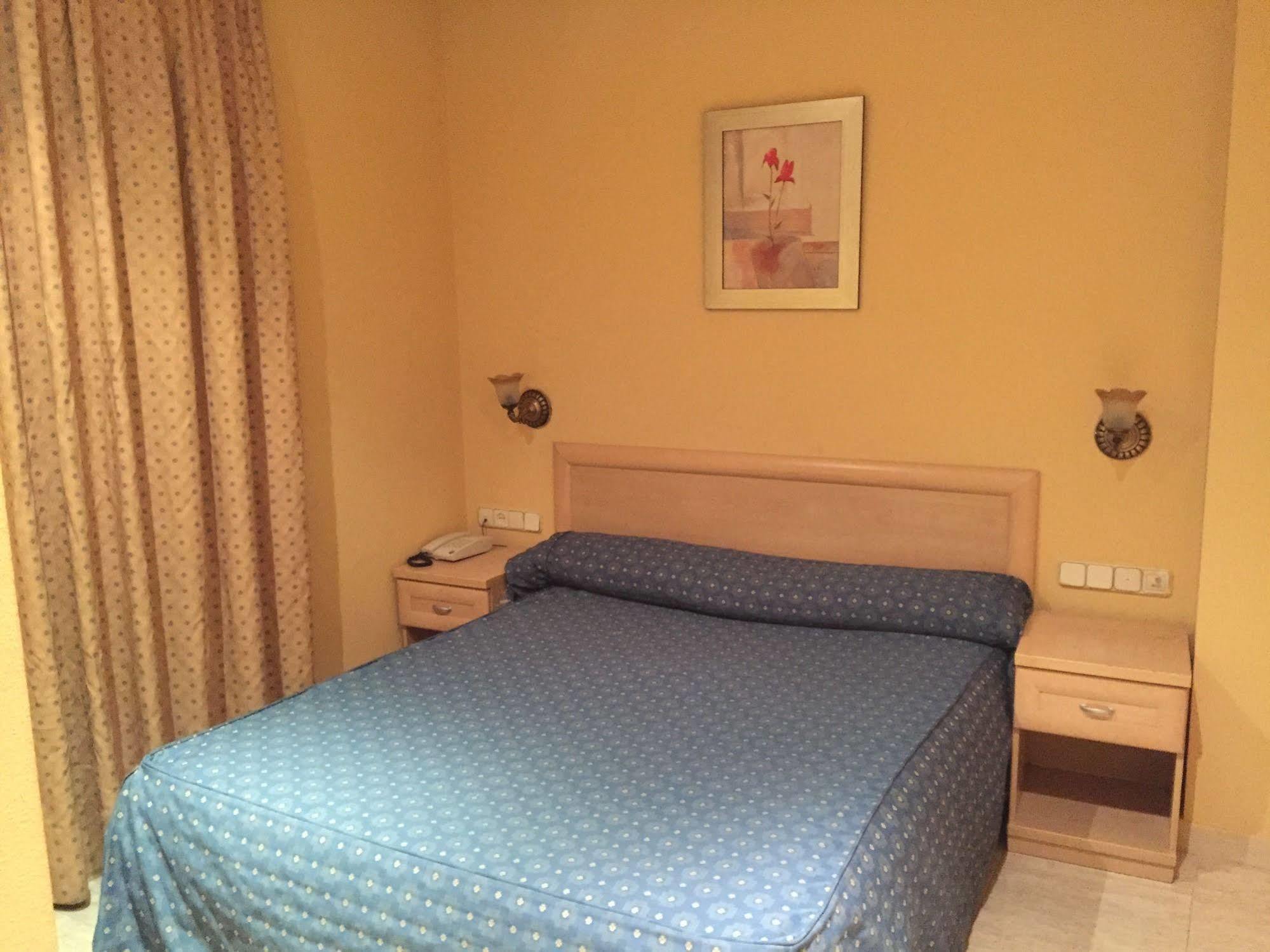 Hotel La Union Humanes de Madrid Eksteriør billede